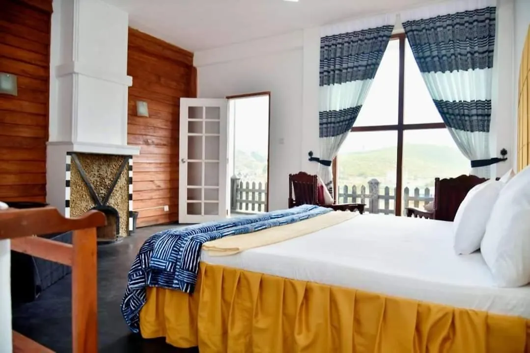 Guest house Shiny Cot Double Room With Garden View Nuwara Eliya
